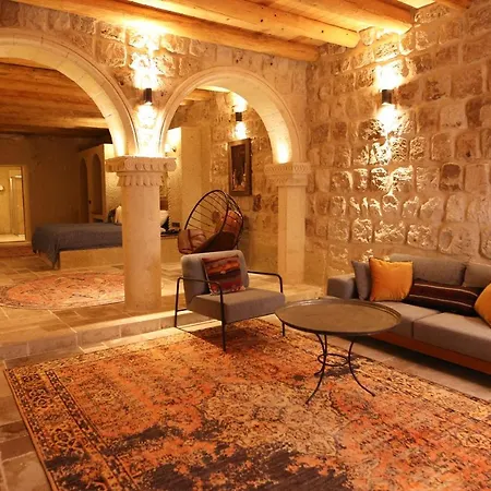 Cappadocia Cave מלון אורגופ